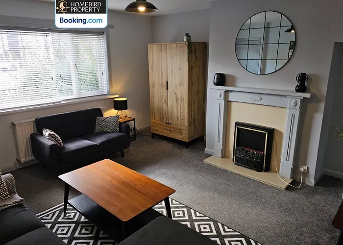 Spacious 3-bedroom Semi Detached House By Homebird Management Short Lets & Serviced With Private Parking & Garden *